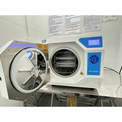 Noi hap 23 lit hien so, say chan khong Dengguan DGT-23B (hình 1).jpg